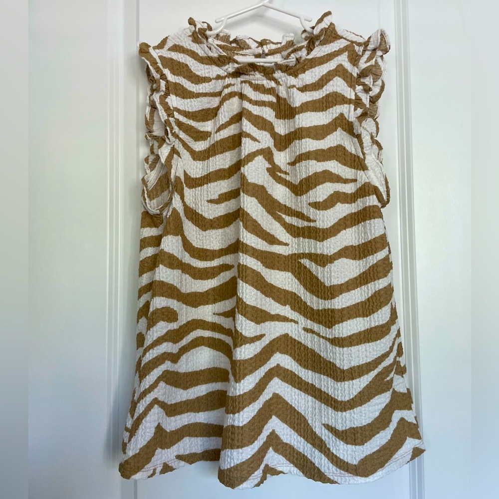 Loft sleeveless animal print blouse